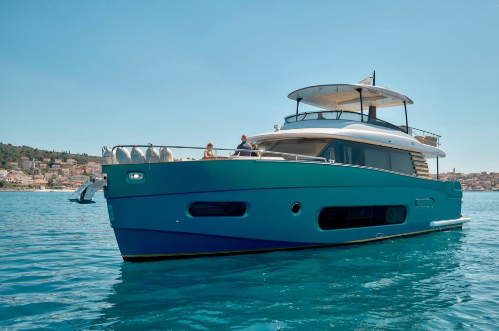 Azimut Magellano 66 for Charter in Croatia